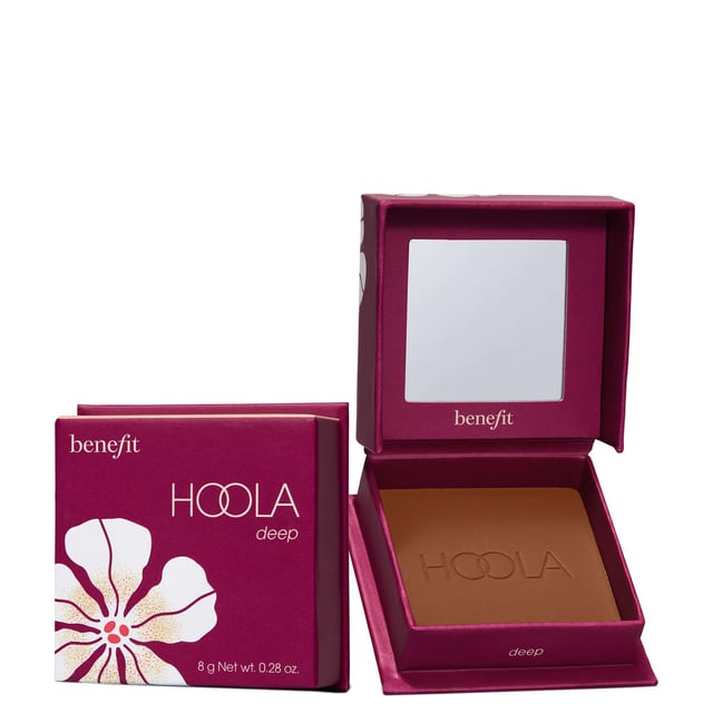 Discover the iconic Benefit Hoola Deep Matte Powder Bronzer, your go-to solution for achieving a radiant sun-kissed look all year round. This award-winning bronzer features an ultra-fine, silky-soft formula that effortlessly builds and blends to create a natural matte finish that lasts all day. Perfect for any occasion, it is waterproof, smudge-proof, and sweat-proof, ensuring your glow stays intact. With a range of shades to suit every skin tone, it's no wonder this bronzer is a best-seller in the US, UK, and Canada. Elevate your makeup routine with this must-have cosmetic essential.