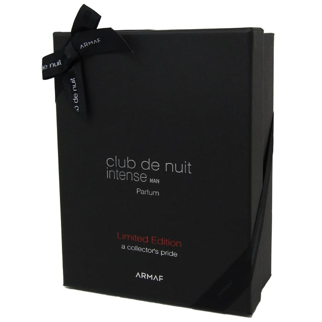 Experience the allure of the Armaf Club De Nuit Intense Man Limited Edition Eau de Parfum Spray, a captivating fragrance designed for the modern man. This sophisticated scent opens with vibrant notes of lemon, bergamot, pineapple, apple, and blackcurrant, leading into a heart enriched with birch, rose, and jasmine. The fragrance concludes with a warm base of ambergris, musk, vanilla, and patchouli. Packaged in an elegant collector's gift box, this special edition features a striking black chrome bottle, making it a perfect gift for any occasion.