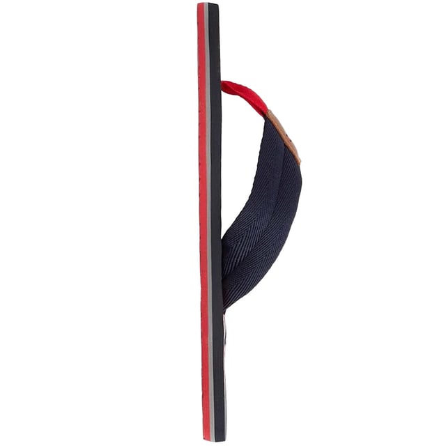 Obermaterial: Synthetischer Stoff. Marke: Tommy Hilfiger. Futterstoff: Synthetischer Stoff. Laufsohle: Gummi. Absatz: Flach. Design: Logo. Zehenstil: Pfosten. Zum Anschlüpfen.