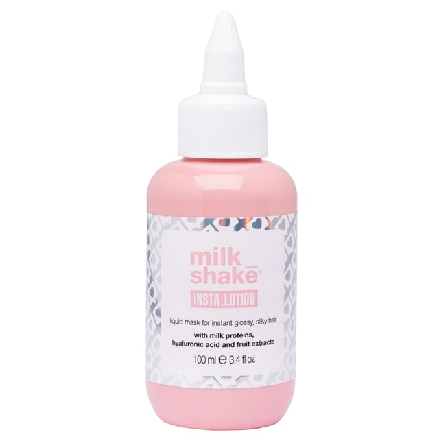 Transform your hair with the milk_shake Insta Lotion Liquid Hair Mask. This luxurious treatment is enriched with milk proteins, hyaluronic acid, and natural extracts of lemon and blueberry. In moments, it detangles, hydrates, and adds a brilliant shine while effectively reducing frizz. Its lightweight liquid formula is effortless to apply, helping to smooth hair porosity and seal cuticles for a stunning, mirror-like finish. Ideal for all hair types, including color-treated and dry hair. Simply apply to damp hair, focusing on the lengths and ends, leave for a few seconds, and rinse thoroughly.