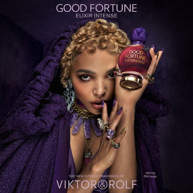 Discover the enchanting allure of Viktor&Rolf Good Fortune Elixir Intense Eau de Parfum Spray for Women. This luxurious fragrance is a celebration of positivity and self-empowerment, designed to inspire you to shape your own destiny. The captivating scent opens with a mystical incense note, leading to a heart of exquisite Jasmine Super, known for its velvety solar qualities. The base reveals a rich blend of Palo Santo, Bourbon Vanilla, and Caledonian Sandalwood, creating an addictive and sensual aroma. Embrace your inner strength with this vegan fragrance, free from animal-derived ingredients.