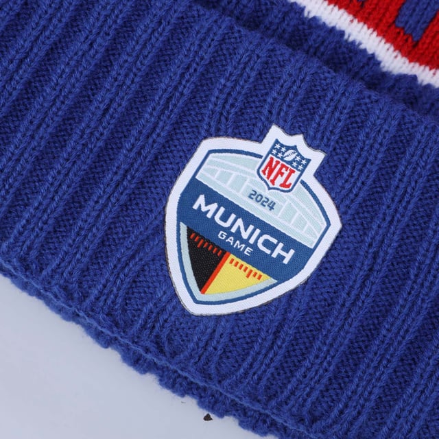 New Era NFL ISG24 New York Giants Beanie in blue.- Bobble on top of crown.- Upturned cuff.- Knitted crown with stripes.- New York Giants logo on front.- Giants wordmark on crown.- NFL logo on rear.- New Era Flag embroidered on left.- Fleece lined.- 90% Polyester  10% Wool.- Ref: 60662525