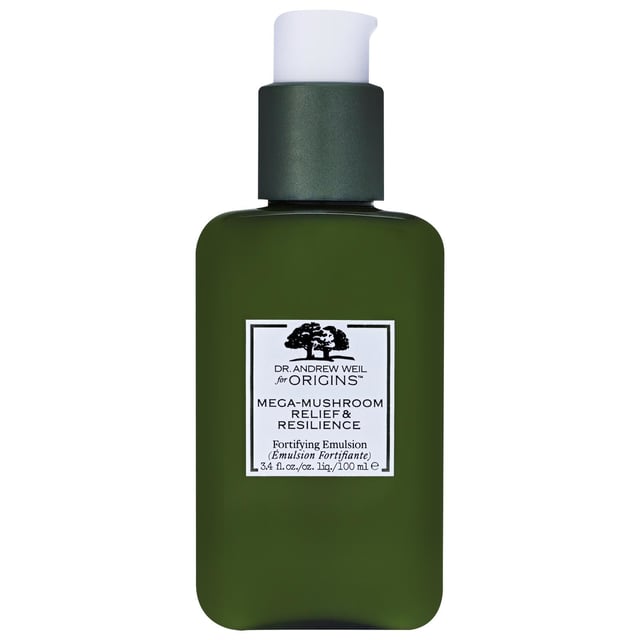Discover the power of Origins Dr Andrew Weil Mega-Mushroom Relief & Resilience Fortifying Emulsion. This lightweight, milky formula hydrates and revitalizes dry skin, providing up to 48 hours of moisture. Enriched with nourishing mushroom extracts, it helps to soothe redness and enhance your skin's natural glow. Ideal for daily use, simply apply it to your cleansed face morning and night. Crafted with premium plant-based ingredients, this vegan-friendly emulsion is free from harmful chemicals like parabens and phthalates, ensuring your skin receives only the best care.