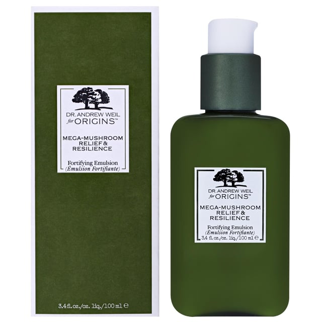 Discover the power of Origins Dr Andrew Weil Mega-Mushroom Relief & Resilience Fortifying Emulsion. This lightweight, milky formula hydrates and revitalizes dry skin, providing up to 48 hours of moisture. Enriched with nourishing mushroom extracts, it helps to soothe redness and enhance your skin's natural glow. Ideal for daily use, simply apply it to your cleansed face morning and night. Crafted with premium plant-based ingredients, this vegan-friendly emulsion is free from harmful chemicals like parabens and phthalates, ensuring your skin receives only the best care.