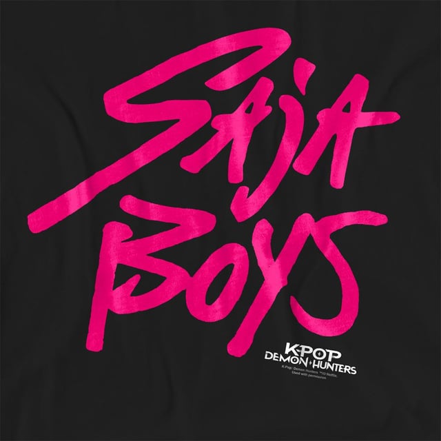 K-Pop Demon Hunters Dam/Dam Saja Boys Logotyp T-shirt (Svart/rosa)