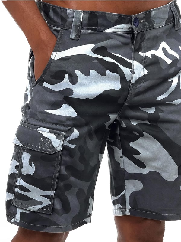 Update your casual collection with these Kruze Mens Camo Shorts. Featuring 2 Front Pockets, 2 Buttoned Back Pockets and 2 Velcro Side Pockets. Crafted primarily from polyester and cotton