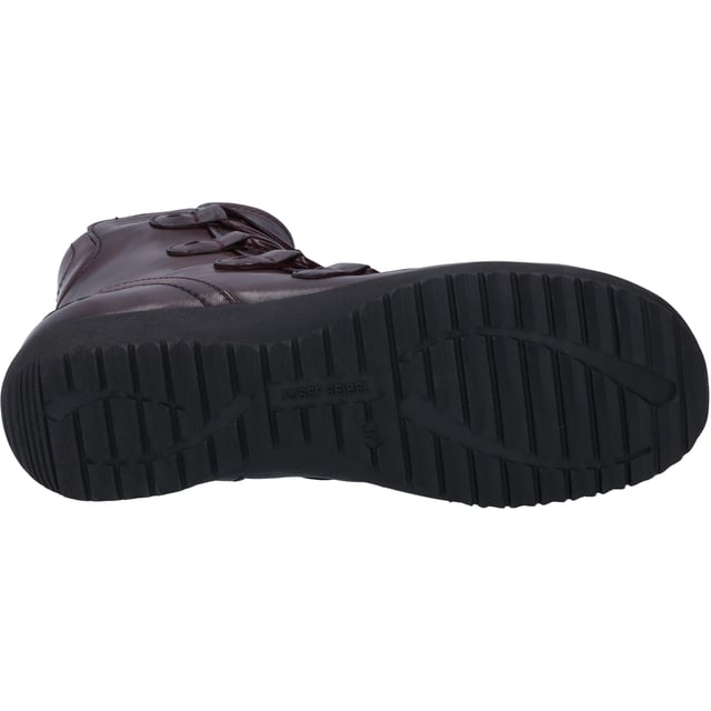 Deze enkellaars is gemaakt van fijn leder en is daardoor bijzonder stevig. Voor de winter is de dames enkellaars warm gevoerd met lamsvacht. Het rits biedt een goede grip en een gemakkelijke instap in de schoen. Josef Seibel maakt vaak gebruik van de AGO-fabricagemethode, om schoenen te fabriceren die niet alleen licht maar ook duurzaam zijn. Met de G-breedte schoen, biedt de enkellaars Naly 62 een normale breedte aan de voet. Als vrije tijd voor jou op de eerste plaats komt - dan is de Naly 62 de schoen voor jou.