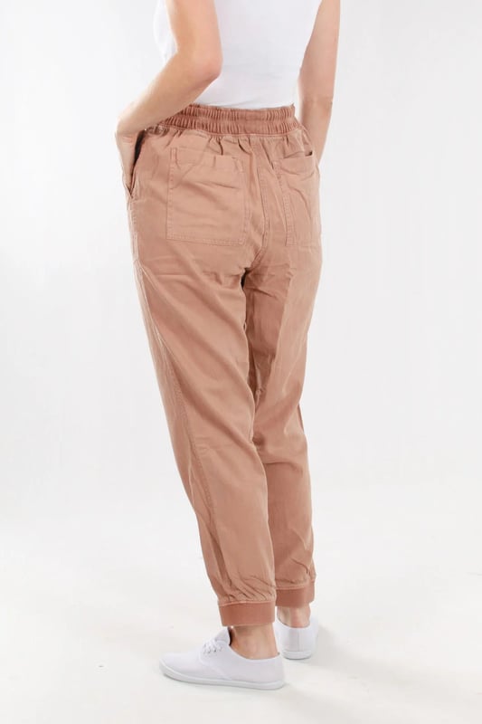 Complete your laid-back look with these cosy Tencel™ and cotton blend joggers. They have cuffed ankle-grazer legs and a high drawstring waist for a comfortable fit. Garment washed for softness with ribbing on the inside leg and waistband for texture. Practical pockets to finish.