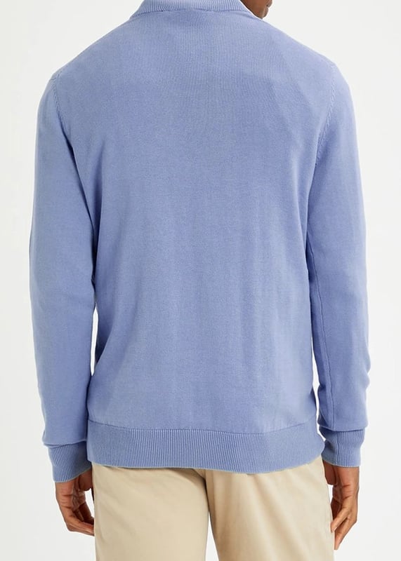 This sweater is perfect for year-round wear. Featuring a zip neck with contrast stripes inside neckline, and an embroidered crew oars logo on the chest. This sweater exudes sophistication and luxury.

29" Shoulder to Hem.