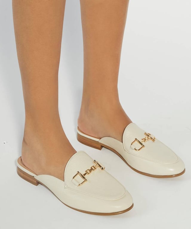 For a smart casual look that's as comfy as it is stylish, you'll need Glairing. Designed in a slip-on style with gold-tone buckle detailing and a low block heel, these shoes are the perfect pick for work meetings, dinner dates and beyond.
