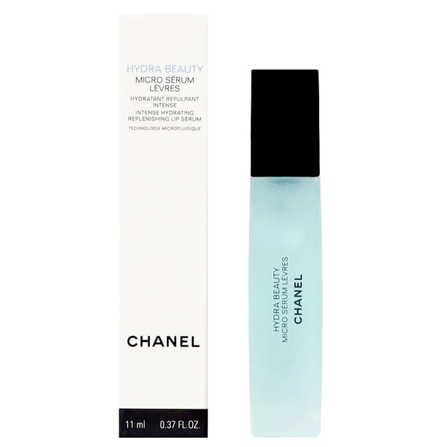 Experience the power of Chanel's Hydra Beauty Micro Sérum Lèvres, a lip serum designed for deep hydration and plumpness. Infused with white camellia and hyaluronic acid, this innovative formula uses microfluidic technology to deliver moisture directly to your lips. The dual-phase blend retains moisture, leaving your lips soft and nourished, perfectly prepped for makeup. With a lightweight texture, this serum absorbs quickly and offers up to 24 hours of hydration. Ideal for travel, it makes achieving beautifully hydrated lips easy.