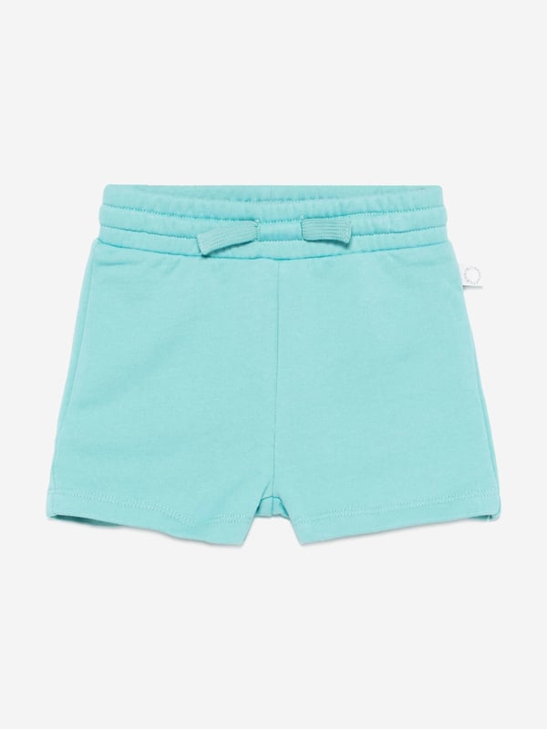 Introducing the Stella McCartney Baby Boys Jersey Shorts in Blue, an exquisite addition to any discerning little wardrobe for SS2025. Crafted with attention to detail, here are their standout features Luxurious Comfort Expertly made from soft, premium jersey, guaranteeing all-day ease. Classic Blue Hue A rich, vibrant blue that elevates everyday style. Versatile Appeal Perfect for playdates or park visits.Elevate your young one's collection with these charming shorts. Shop now for unmatched quality and sophistication!
