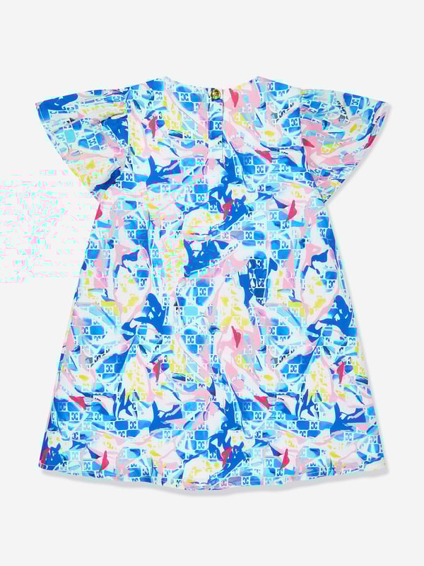 German heritage luxury label Escada embody modern innovation with timeless elegance. This girls tropical breeze dress is a captivating construction. Woven in intense, multicoloured, geometric blue print reminiscent of the sea. With delicate Escada motifs and the signature embroidered badge, she will be obsessed. Round Neck Straight Hem 100 Cotton