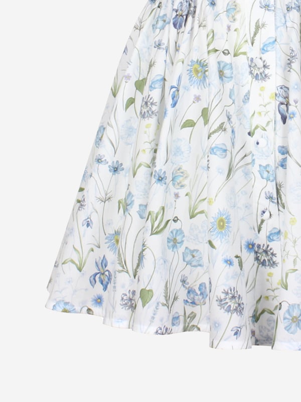 Step into the season with the 'Girls Little Sister Blue Meadow Print Dress in White' from Jessie and James, an essential addition to your little one's SS2025 wardrobe. Crafted with elegance and panache, this dress encapsulates the joy of summer with its delicate features Eye-Catching Meadow Print Features a vibrant and charming blue meadow design, perfect for sunny days. Exquisite Craftsmanship Expertly tailored using premium materials for both comfort and style. Versatile Style Ideal for both special occasions and casual outings, ensuring your girl looks her best always.Revitalise her collection with this pristine white, fashion-forward piece!