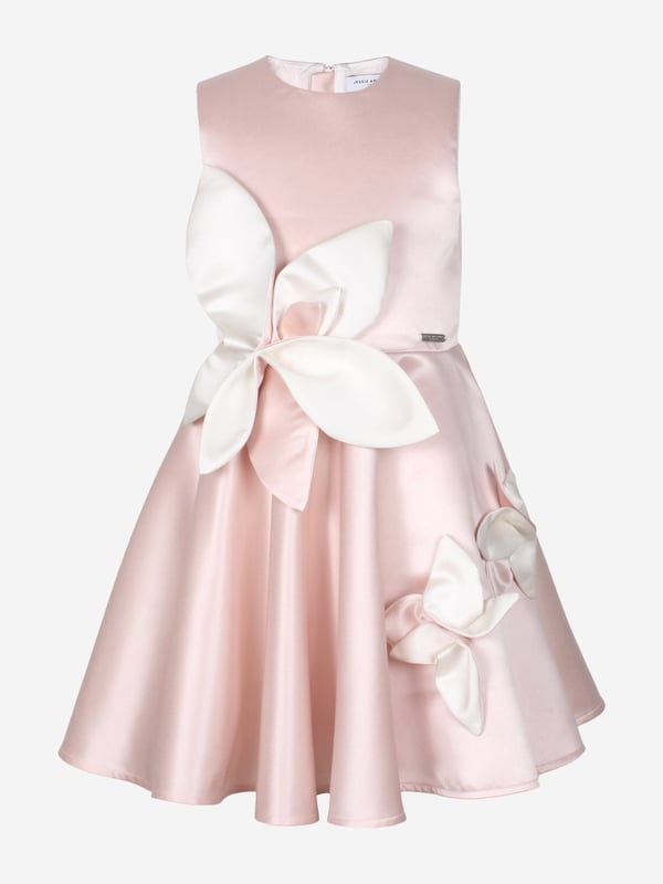 Jessie and James embody timeless elegance and modern charm. Crafted with a sophisticated jacquard floral print, this girls magnolia soft pink cream satin occasion dress combines classic style with contemporary flair. It is decorated with exaggerated pink and ivory floral appliqués via a flared design. Round Neck Sleeveless 100 Polyester