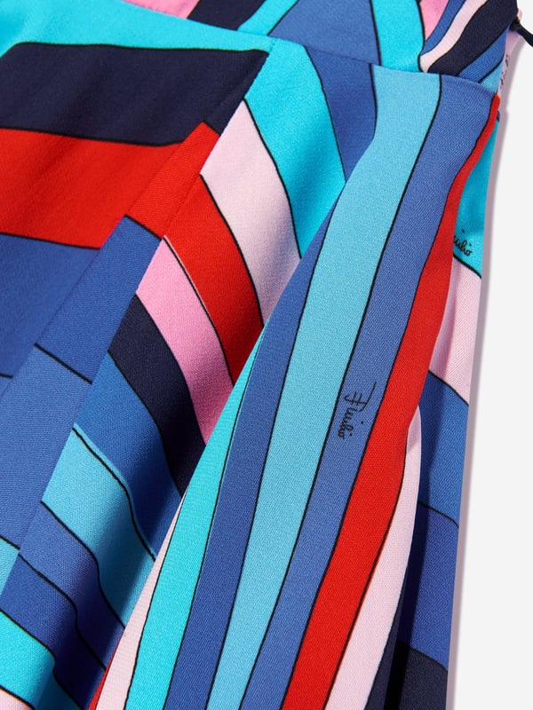 Emilio Pucci embody innovation and timeless luxury in their designs. This girls skirt features beautiful archival 'Maddena' motif from the 60s via a vibrant multicoloured print and pleated effect hem. Made in Italy Zip Fastening 96 Viscose, 4 Elastane Lining 100 Cotton