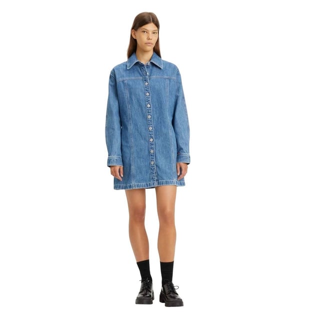 Materialzusammensetzung (%): 100% Baumwolle. Design: Unifarben. Gewebe: Denim. Passform: Regulär. Button-Down-Kragen. Schaftrand zum Umklappen. Langärmlig. Taschenart: Zwei Seitentaschen. Bündchen: Geknöpft.