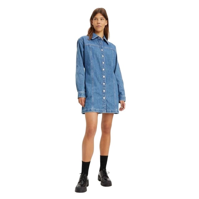 Materialzusammensetzung (%): 100% Baumwolle. Design: Unifarben. Gewebe: Denim. Passform: Regulär. Button-Down-Kragen. Schaftrand zum Umklappen. Langärmlig. Taschenart: Zwei Seitentaschen. Bündchen: Geknöpft.