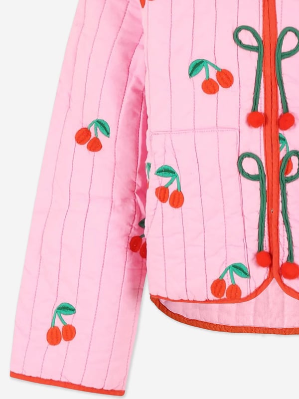 Dazzle her wardrobe with the exquisite Stella McCartney Girls Quilted Embroidered Cherries Jacket in pink, a quintessential piece for SS2025. Charming Embroidery Delightful cherry motifs provide a whimsical yet chic allure. Luxurious Quilting Offers both warmth and a plush feel, ensuring comfort with elegance. Signature Stella Style Pink hue and premium craftsmanship reflect Stella McCartney's iconic aesthetic.Transform her seasonal ensemble with this enchanting jacket. Perfect for making every outing stylishly memorable!