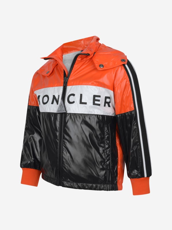 Unveiling the Black Hexagon Jacket from Moncler, a striking addition to every Unisex wardrobe. Marrying fashion with functionality, perfect for every occasion. Here's why it steals the show Sophisticated Design The black hexagonal pattern enhances the jacket's aesthetic appeal making it a showstopper. Luxury Feel Crafted from premium materials, this jacket ensures exceptional comfort and durability, delivering an exquisite experience. Elevate your Unisex closet! with this luxurious Black Hexagon Jacket from Moncler. Make the smart choice, order now and step-out in chic elegance!