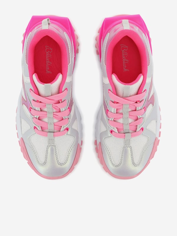 Introducing the billieblush Girls Iridescent Athletic Trainers in White, an enchanting addition to any young lady's wardrobe for SS2025! These trainers blend dazzling style with essential comfort. Perfectly tailored for the playful and chic Captivating Iridescent Finish Adds a magical sparkle with every step. Supreme Comfort Crafted for all-day wear without compromising on style. Versatile White Hue Matches seamlessly with seasonal outfits.Elevate her style with these exquisite trainers from billieblush!