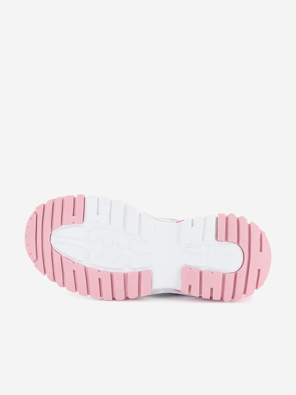 Introducing the billieblush Girls Iridescent Athletic Trainers in White, an enchanting addition to any young lady's wardrobe for SS2025! These trainers blend dazzling style with essential comfort. Perfectly tailored for the playful and chic Captivating Iridescent Finish Adds a magical sparkle with every step. Supreme Comfort Crafted for all-day wear without compromising on style. Versatile White Hue Matches seamlessly with seasonal outfits.Elevate her style with these exquisite trainers from billieblush!