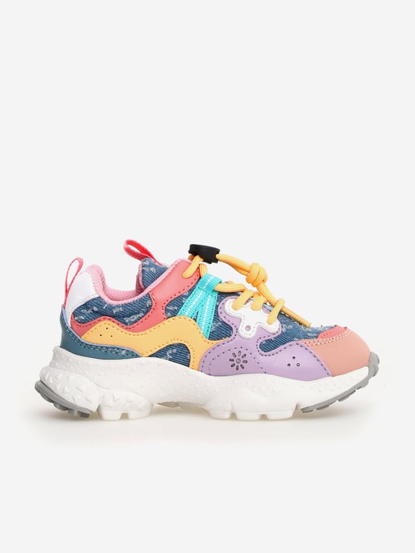 Flower Mountain combine vibrant imagery with beautiful, eco-friendly properties. These Yamano 3 trainers in multicolour are engineered in the finest high quality. NOTE Fit is Half a Size Up Refer to EU Size. Eclectic Design Nylon Upper Laces Tech Pattern Rubber Sole Multi Panelled Uppers 100 Polyester