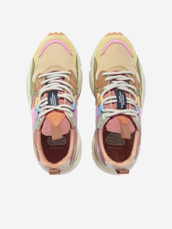 Flower Mountain combine vibrant imagery with beautiful, eco-friendly properties. These Yamano 3 trainers in multicolour are engineered in the finest high quality. NOTE Fit is Half a Size Up Refer to EU Size. Nylon Upper Rubber Sole Multi Panelled Uppers Leather Lining Natural Cork Antibacterial Insoles Nylon Heel And Tongue Pull Tab Eva Midsole 61 Polyester, 39 Pig Skin