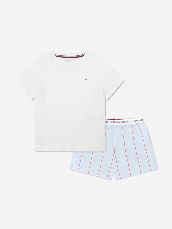 Introducing the Tommy Hilfiger Kids Short Pyjama Set in Multicolour - every child's dream for stylish bedtime comfort. Especially crafted for SS2025, these pyjamas promise to mix fun with function in your little one's wardrobe. Features include Vibrant Multicolour Design Captures the lively spirit of youth with eye-catching hues. Luxuriously Soft Ensures a comfortable night's sleep with soft, premium fabric. Versatile Style Ideal for boys and girls alike, blending seamlessly with any bedroom aesthetic.Perfect for both slumber and lazy weekend mornings. Order yours today!