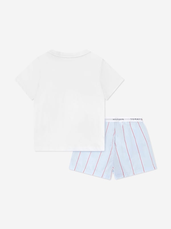 Introducing the Tommy Hilfiger Kids Short Pyjama Set in Multicolour - every child's dream for stylish bedtime comfort. Especially crafted for SS2025, these pyjamas promise to mix fun with function in your little one's wardrobe. Features include Vibrant Multicolour Design Captures the lively spirit of youth with eye-catching hues. Luxuriously Soft Ensures a comfortable night's sleep with soft, premium fabric. Versatile Style Ideal for boys and girls alike, blending seamlessly with any bedroom aesthetic.Perfect for both slumber and lazy weekend mornings. Order yours today!