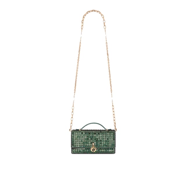 Composition: 100% Leather  

height 11 cm
Width 4 cm
Removable chain strap
Length 21 cm
Entirely embroidered with square sequins and pine green pearls
Flap enhanced by the D.I.O.R. charm
Compartments and card slots
Top leather handle
Made in  Italy
Gender: WOMEN
Product code: S0900OIBJ_M92
Barcode: 9990002777009
Code: BAG CD 2 SD FW24 12243
 Measurments:  width: 40 mm length: 210 mm height: 110 mm