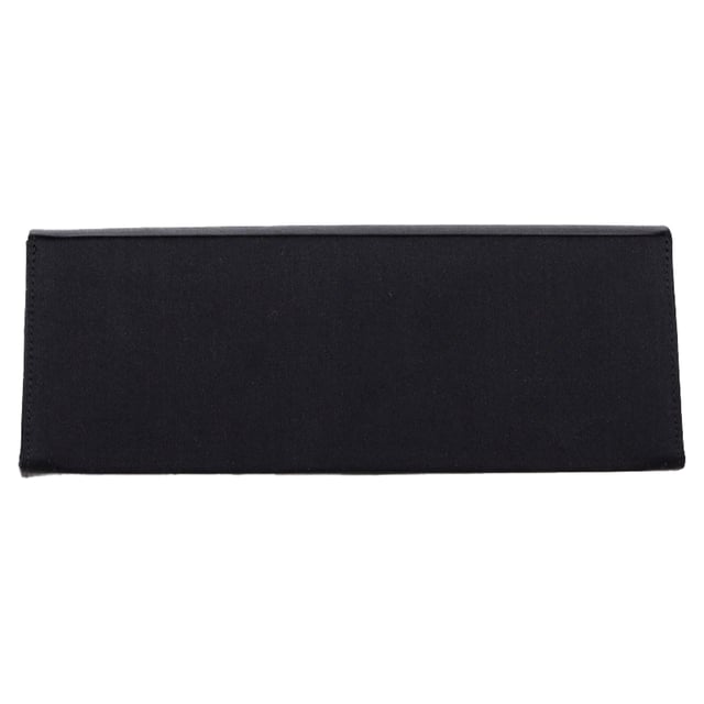 VINTAGE, RRP AS NEW
The Christian Louboutin Bow Clutch Bag in black satin is the epitome of evening elegance, featuring a sculptural bow detail and the brand’s signature red lining. Its sleek silhouette and soft satin finish bring a touch of Parisian glamour to any formal look. **Style tip:** Pair it with a strapless gown or a tailored jumpsuit to highlight the clutch’s sophisticated charm and statement bow.

 Christian Louboutin Bow Clutch Bag in Black Satin

Condition: Excellent
Signs of wear: No retail tag, No visible sign of wear., 
Packaging: Dust bag
Color: Black
Material: Satin 
Size: One Size | One Size
Measurements: Width: 45; Height: 90; Length: 220
SKU: NAPPUGBBA525368W