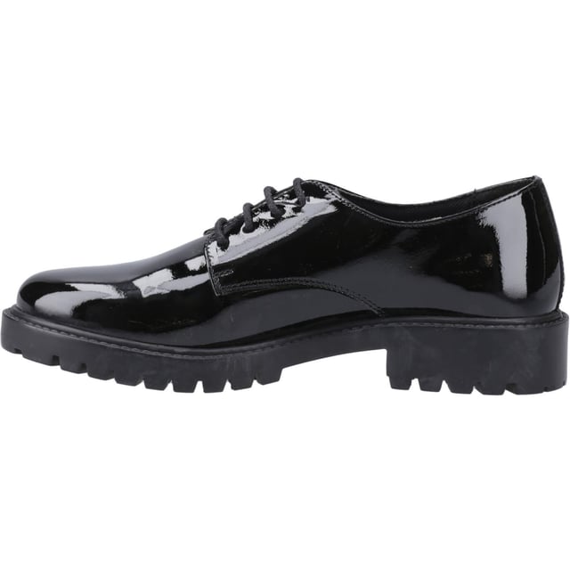 Featuring a leather upper and on trend chunky sole, the Aubrey with its adjustable lace up fastening will keep feet secure and comfortable all day long