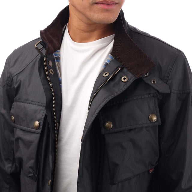 Men's Belstaff Waxed Cotton Fieldmaster Jacket in Black High collar with adjustable throat latch.Snap and one-way zip fastenings.Four front pockets and one internal pocket.Reinforced shoulder and elbow panels.Signature Belstaff check cotton twill lining.Underarm ventilation.Water-resistant materials.Offers protection from strong winds while remaining breathable.