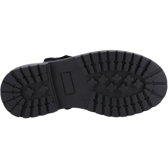 With its quality leather upper, chunky sole and bow detail the Astrid is a super comfy & stylish choice for every day wear