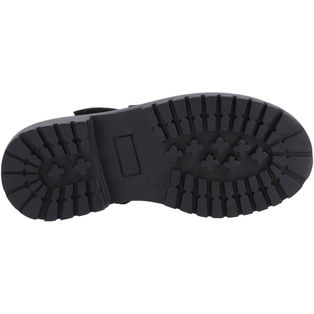 With its quality leather upper, chunky sole and bow detail the Astrid is a super comfy & stylish choice for every day wear