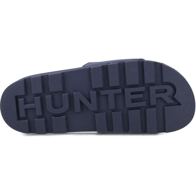 Relax in style with the Women's Embossed Silicon Slider, featuring a lightweight EVA footbed that is contoured to the shape of the foot for exceptional comfort and support.