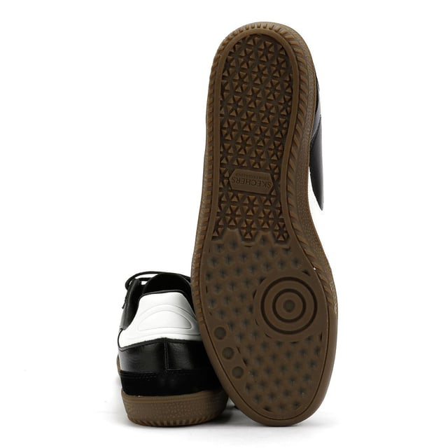 Skechers Hotshot Kickoff Damen Sneaker Aus Schwarzem Leder Heben Sie Ihren Alltagsstil mit diesen Schnür-Court-Sneakers von Skechers auf. Gefertigt mit einem strapazierfähigen Duraleather-Obermaterial und hochwertigen Schweinsleder-Overlays, verfügt dieser sportlich inspirierte Schuh über ein markantes Kontrast-'S'-Logo an der Seite. Die gepolsterte Skechers Air-Cooled Memory Foam®-Innensohle sorgt für atmungsaktiven und ganztägigen Komfort. Perfekt für Freizeitkleidung, Spaziergänge oder Streetwear-Mode.