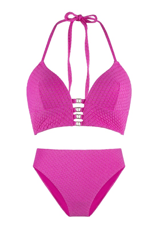 Ready to shine in de serie black of Fuchsia! Deze set bestaat uit een triangel bikini top die  is voorgevormd en heeft verstelbare touwtjes in de nek. Bij de set zit een bikini broekje! De accessoires aan de bandjes maken de look af!