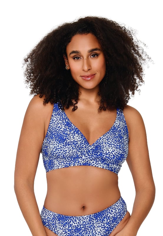 Look fabulous in black lace. De kanten look geeft deze serie een luxe uitstraling. De unpadded underwire bikini top heeft een pasvorm die zich aanpast naar de juiste pasvorm. Het is een niet voorgevormde bikini top met een W-beugel! Deze bikini top is ook zeer geschikt voor de grotere cupmaten.