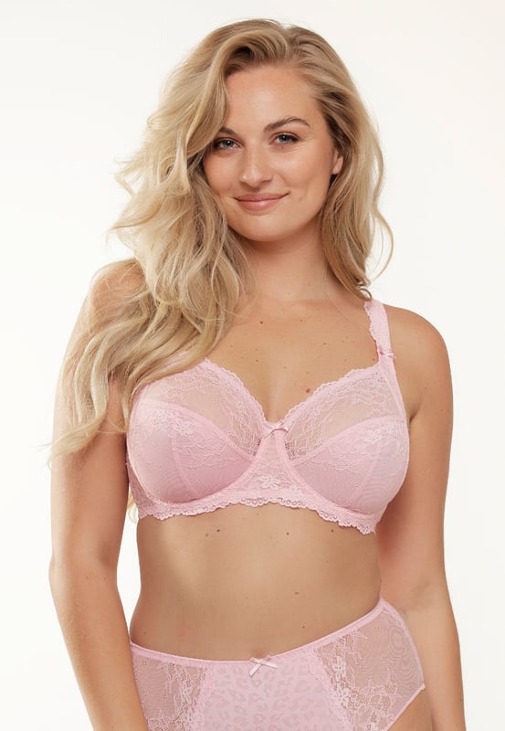 Der BH 1400-5A mit Full Coverage ist eine Variante des 1400-5 aus der LingaDore Daily Kollektion. Dieser tolle BH ist für Frauen mit größeren Brüsten geeignet, die gerne einen schönen, femininen BH tragen. Dieser nicht vorgeformte Bügel-BH hat eine super schöne Passform und geht bis zur Körbchengröße G! Der BH ist mit luxuriöser Spitze über der ganzen Brust verziert. Und das alles zu einem erschwinglichen Preis!