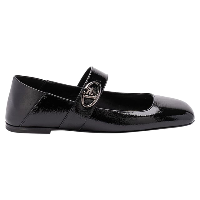 Composition: 100% calf leather  

Inner: Leather
Insole: Leather
Sole: Leather
Patent effect
Square toe
Branded insole
Top Vlogo locker closure
Made in  Italy
Gender: WOMEN
Product code: 5W2S0JV2IZM_0NO
Code: SHO VQ 2 FL SS25 13251