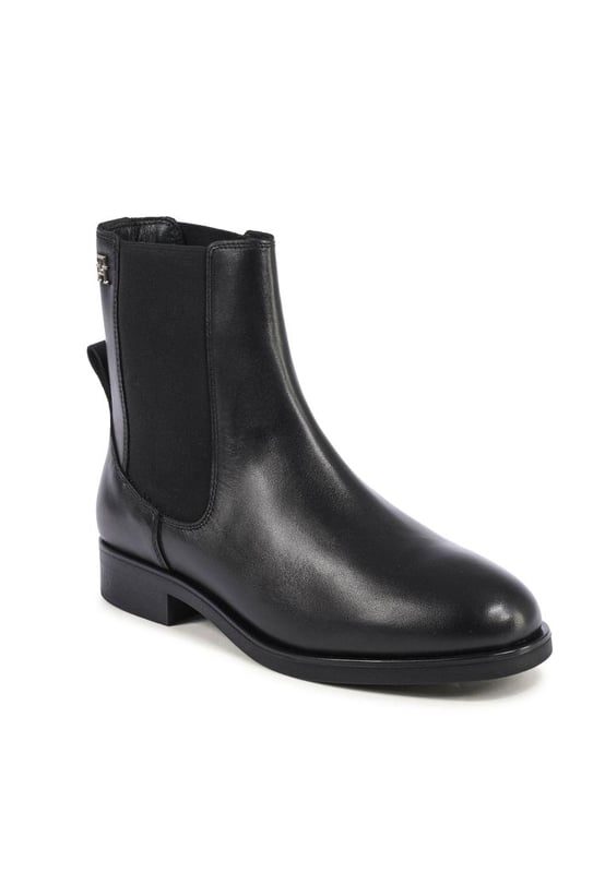 Produkt: Tommy Hilfiger Damen Stiefel SCHWARZ FW0FW07483BDS.
  Detail: FW0FW07483BDS.
  Farbe: SCHWARZ.
  Zusammensetzung: LEDER (100%).
  Hergestellt in Portugal.