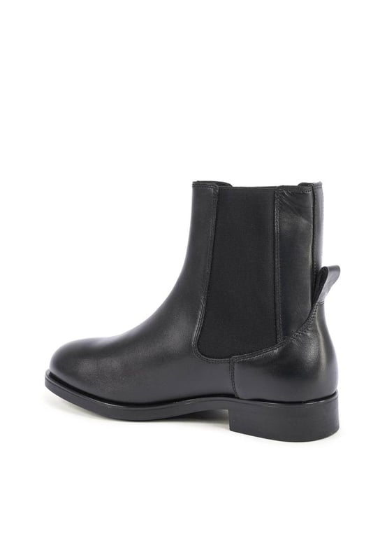 Produkt: Tommy Hilfiger Damen Stiefel SCHWARZ FW0FW07483BDS.
  Detail: FW0FW07483BDS.
  Farbe: SCHWARZ.
  Zusammensetzung: LEDER (100%).
  Hergestellt in Portugal.