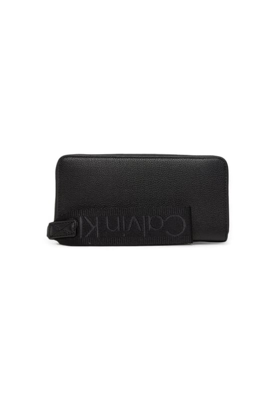Brand: Calvin Klein Jeans
  Gender: Women
  Type: Wallets
  Season: Fall/Winter
  Color: Black
  Pattern: Plain
  Fastening: Zippered
  Article Code: K60K612749
  Composition: 100% Polyurethane
Material: Leather
