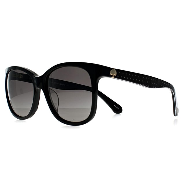 Kate Spade Rectangle Womens Black Grey Danalyn/S S Sunglasses zijn de belichaming van speelse verfijning, waarbij een slank silhouet moeiteloos samengaat met tijdloze allure. Deze zonnebril is gemaakt van lichtgewicht kunststof en is perfect voor diegenen die graag genieten van een beetje alledaagse luxe zonder het comfort uit het oog te verliezen. De klassieke rechthoekige vorm in combinatie met het chique zwarte montuur zorgt voor een gepolijste look die bij elke gelegenheid past, of het nu op het werk is of tijdens een weekendbrunch. De grijze glazen bieden optimale bescherming en helderheid zonder afbreuk te doen aan stijl. Een subtiele knipoog naar Kate Spadeâ€™s kenmerkende details is te zien in het spade-logo op de briluiteinden, dat precies het juiste vleugje eigenzinnigheid en charme toevoegt. Zet ze op en voel je meteen opgetild door deze harmonieuze mix van functionaliteit en elegantieâ€œ, een echt bewijs van een vreugdevol leven.