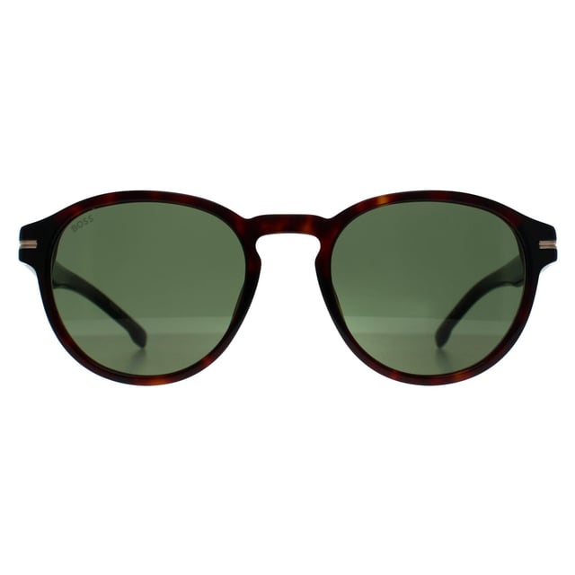 Hugo Boss BOSS 1506/S 086 QT havanna grün Sonnenbrille Die Hugo Boss BOSS 1506/S 086 QT havannagrün Sonnenbrille zeichnet sich durch ein auffälliges und doch raffiniertes Design aus, das aus Acetat gefertigt ist und für eine besondere Ästhetik sorgt. Die UV-Schutzgläser schützen Ihre Augen nicht nur vor schädlichen Strahlen, sondern sorgen auch für unvergleichliche Klarheit und visuellen Komfort und gewährleisten eine nahtlose Mischung aus Funktionalität und modischer Eleganz. Diese mühelos vielseitige Hugo Boss Sonnenbrille ist das perfekte Accessoire, das mühelos jedes Outfit ergänzt und gleichzeitig ein klares Statement für raffinierten Geschmack und stilistische Finesse setzt.