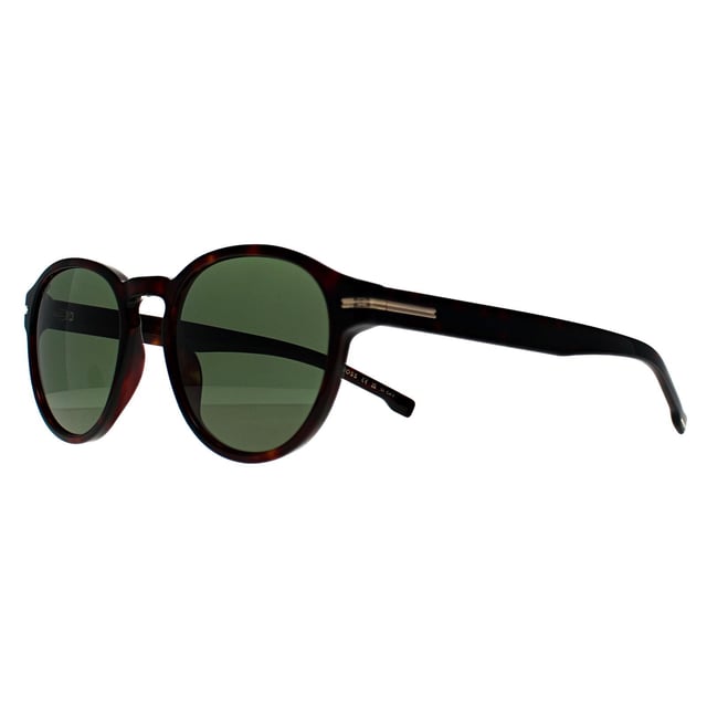 Hugo Boss BOSS 1506/S 086 QT havanna grün Sonnenbrille Die Hugo Boss BOSS 1506/S 086 QT havannagrün Sonnenbrille zeichnet sich durch ein auffälliges und doch raffiniertes Design aus, das aus Acetat gefertigt ist und für eine besondere Ästhetik sorgt. Die UV-Schutzgläser schützen Ihre Augen nicht nur vor schädlichen Strahlen, sondern sorgen auch für unvergleichliche Klarheit und visuellen Komfort und gewährleisten eine nahtlose Mischung aus Funktionalität und modischer Eleganz. Diese mühelos vielseitige Hugo Boss Sonnenbrille ist das perfekte Accessoire, das mühelos jedes Outfit ergänzt und gleichzeitig ein klares Statement für raffinierten Geschmack und stilistische Finesse setzt.