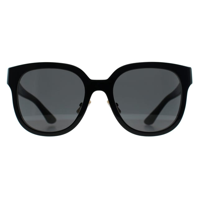 Die Miu Miu MU01ZS 1AB5S0 Sonnenbrille in Schwarz und Dunkelgrau ist eine gewagte Interpretation klassischer Brillen. Der strukturierte, quadratische Rahmen mit scharfen Kanten sorgt fÃ¼r eine moderne Definition und schafft gleichzeitig eine mÃ¼helose Balance zwischen Statement und Tragbarkeit.