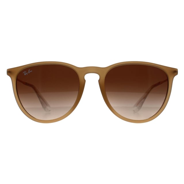 Die Sonnenbrille Ray-Ban RB4171 Erika 681413 aus poliertem beigem Gummi mit braunem Farbverlauf ist ein Beweis fÃ¼r das Engagement von Ray-Ban, zeitlose Brillen mit einem kultigen Touch zu kreieren. Dieses elegante Paar prÃ¤sentiert einen Rahmen aus poliertem beigem Gummi, der mÃ¼helose Raffinesse ausstrahlt, gepaart mit braunen GlÃ¤sern mit Farbverlauf, die nicht nur Coolness ausstrahlen, sondern auch optimalen Sonnenschutz bieten. Diese Sonnenbrille wurde fÃ¼r Frauen entworfen, die sowohl Wert auf Stil als auch auf AuthentizitÃ¤t legen. Sie vereint die StrapazierfÃ¤higkeit von Metall- und Kunststoffmaterialien und bietet so einen hohen Tragekomfort, ohne Kompromisse bei der handwerklichen QualitÃ¤t einzugehen. Mit ihrer klassischen Phantos-Silhouette versprÃ¼ht diese Brille einen Hauch von Tradition, der sich nahtlos in die Modewelt jeder Epoche einfÃ¼gt. Setzen Sie sie auf und erleben Sie die unvergleichliche Anziehungskraft, fÃ¼r die Ray-Ban seit 1937 steht - ein perfekter Begleiter fÃ¼r alle, die den Schnittpunkt von Tradition und Moderne im Brillendesign schÃ¤tzen.